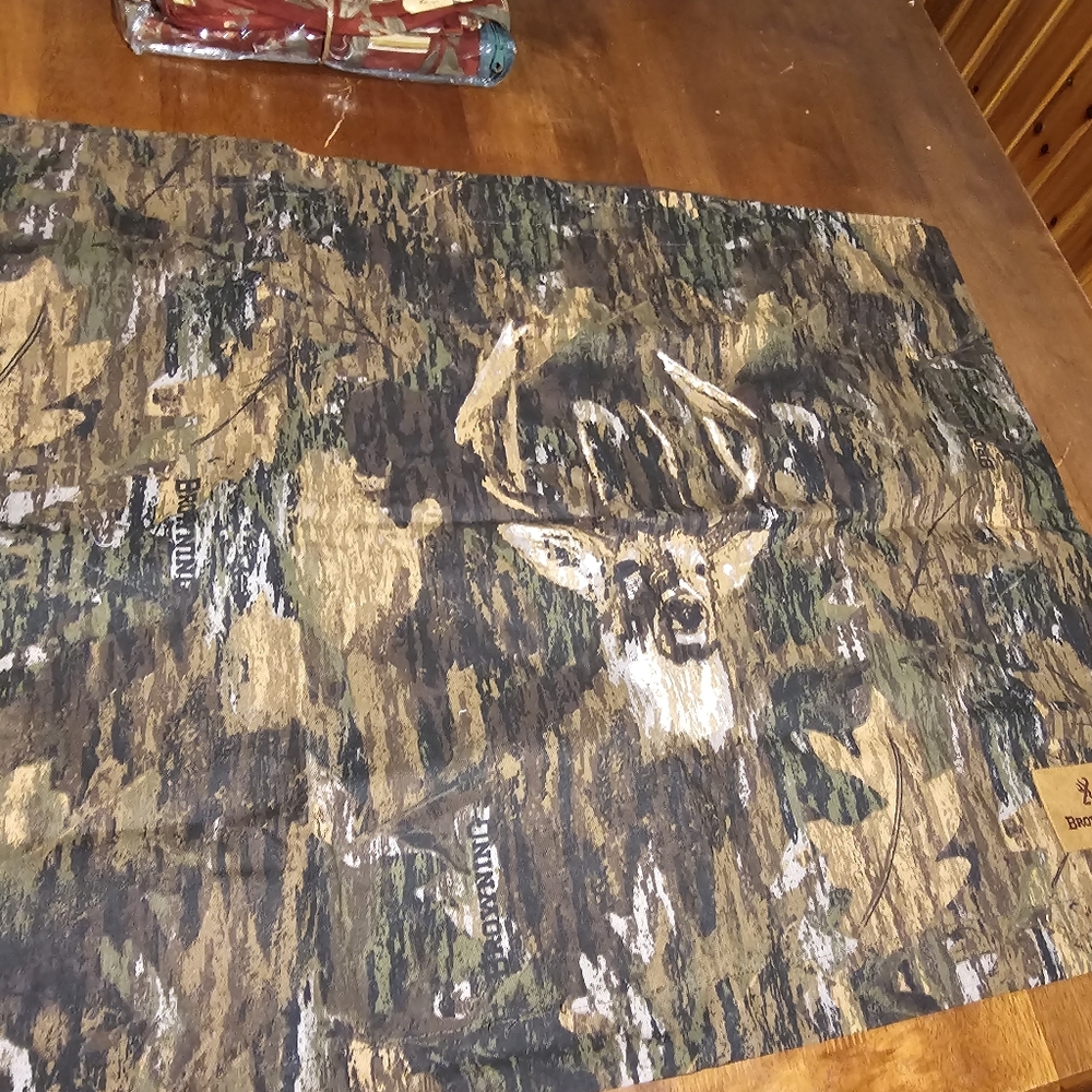 2 browning mossy oak camo pillow shams